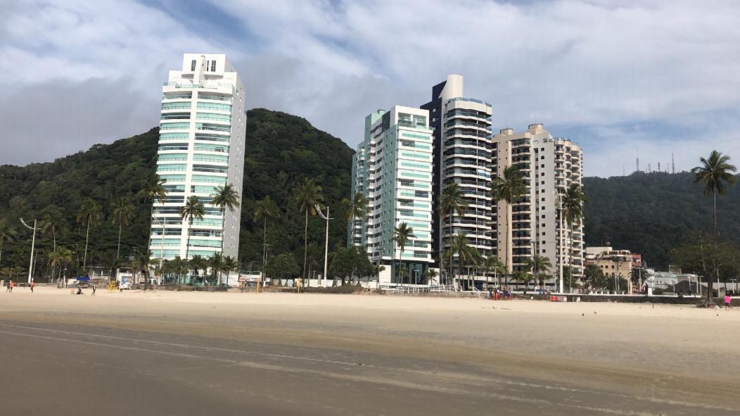 3 Dormitorios No Guaruja, Proximo Ao Aquario! Sinta-Se Em Casa! Luaran gambar